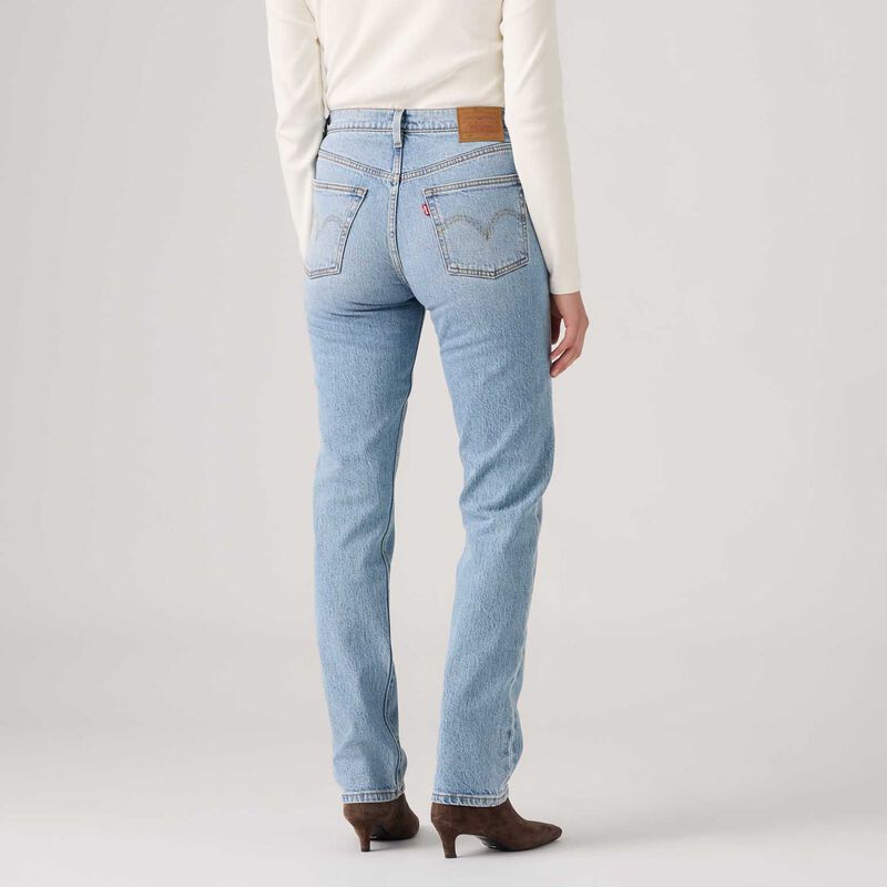 Levi's 501&reg; Original Lazy Frame Jeans image number 1